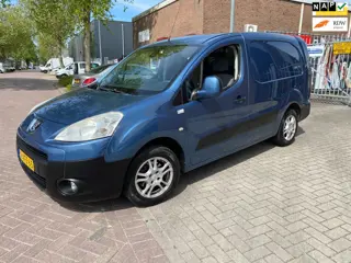 Peugeot Partner 122 1.6 HDI L2 XT Lang / Airco / 2010/ Elek ramen / Elek Spiegels / APK 28-10-2026 /