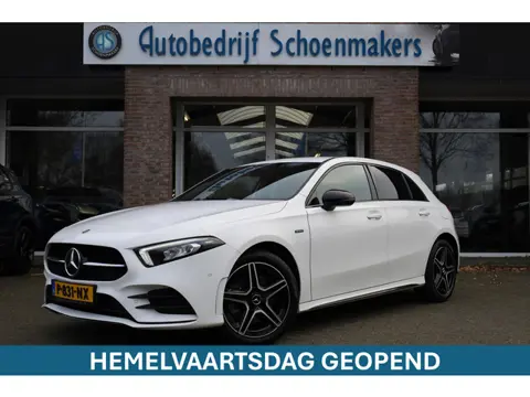 Mercedes-Benz A-klasse 250 e Premium AMG FULL-LED WIDESCREEN SFEERVERL. NIGHTPAKKET LEER/ALCANTARA  
