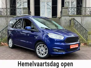 Ford Tourneo Courier 1.0 Titanium 5P Climate Cruise Ctr Stoelverwarming Trekhaak Lmv Pdc
