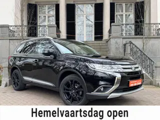 Mitsubishi Outlander 2.0 Instyle Automaat Navi Android Carplay Trekhaak Camera Climate Cruise Ctr