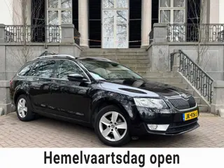 Skoda Octavia Combi 1.6 TDI Navi Leder Climate Cruise Ctr Stoelverwarming Pdc Full Options