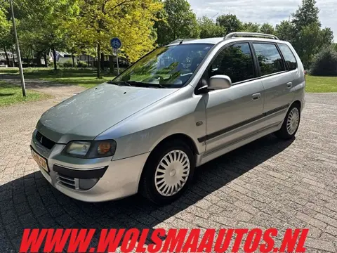 Mitsubishi Space Star 1.6 Invite Silver