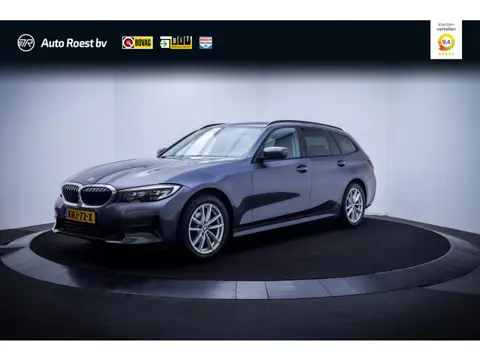 BMW 3 Serie Touring 318iA SPORT-LINE Edition FULL LED | STUUR+STOELVERW | CARPLAY | HALF LEDER | SPO
