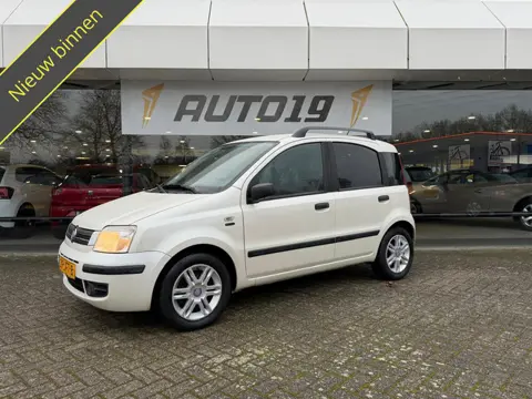 Fiat Panda 1.2 Emotion Perlina
