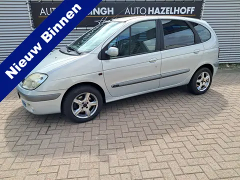 Renault Scénic 1.6-16V Expression Automaat!! | LM Velgen | Trekhaak | Airco | NIEUWE APK T/M 05-2027