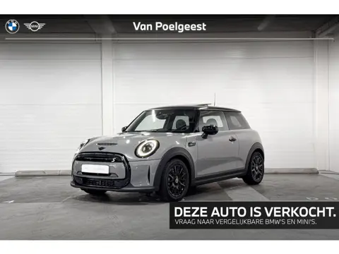MINI Electric Camden Edition | Stuurwielverwarming | Achteruitrijcamera | Harman/Kardon | Panoramada