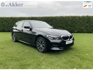BMW 3-serie Touring 316d Business Edition Plus I 1ste Eig I Dealer ond I Trekhaak I BTW I Apple I