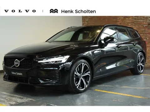 Volvo V60 T6 Plug-in hybrid AWD Plus Dark | Stoelverwarming | 360° parkeercamera | Stoelverwarming |