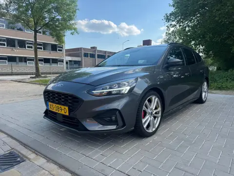 Ford Focus Wagon 1.5 EcoBlue ST Line Business