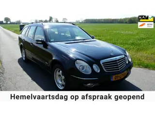 Mercedes-Benz E-klasse Combi 200 K. Classic,Automaat,Clima,Cruise,Leder,Lmv's.,.,.VOL!!