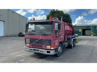 Volvo FL 7 FL7 Vacuum toilet tanker 8000 liter (bj 1995)