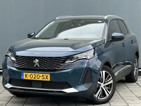 Peugeot 3008 BWJ 2021 | 1.2PT 131PK Allure | TREKHAAK | CLIMA | NAVI | CARPLAY | 18'' LMV | PDC 2X |
