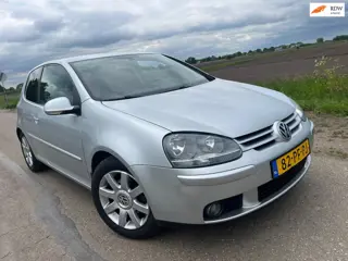 Volkswagen Golf 1.4 FSI Sportline / nette auto