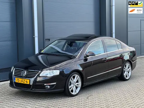 Volkswagen Passat 1.4 TSI COMFORTLINE SCHUIFDAK LMV