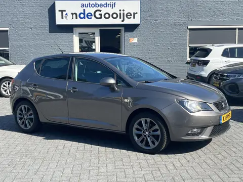 SEAT Ibiza 1.2 TSi Aut. I-Tech | CLIMA | NAV. | PDC V+A |