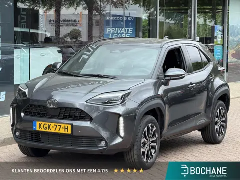 Toyota Yaris Cross 1.5 Hybrid 130 Dynamic | Dodehoekdetectie | Stuur- stoel en voorruitverwarming | 