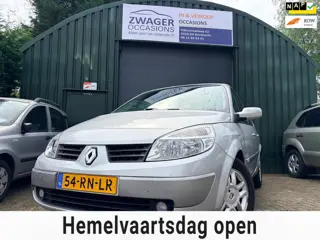 Renault Scénic 2.0-16V Privilège Luxe