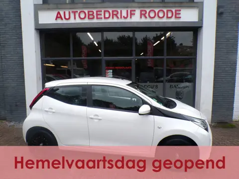 Toyota Aygo 1.0 VVT-i x-joy AUTOMAAT,AIRCO,NIEUWE APK !!