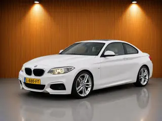 BMW 2-serie Coupé 220i M Sport Parelmoer wit, Nieuwstaat!