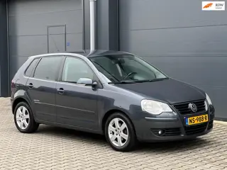 Volkswagen Polo 1.2 EASYLINE 5DRS AIRCO LMV