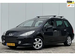 Peugeot 307 SW 2.0-16V Premium 7 PERSOONS PANORAMA AIRCO NIEUWE DISTRIBUTIERIEM