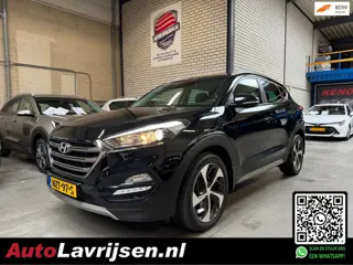 Hyundai TUCSON 1.6 TURBO Premium AUTOMAAT NAVIGATIE/CAMERA CRUISE 19 INCH LMV PDC V+A 1600KG TREKKEN