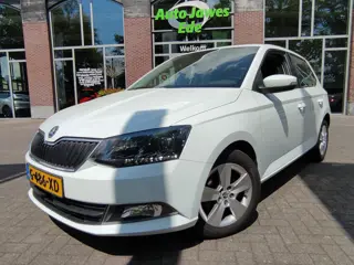 Škoda Fabia 1.0 Ambition Parkeersensoren - LMV - Apple Carplay/Android Auto - Airco - Cruise control