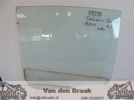 Daihatsu Cuore 5 deurs 2003-2007 Portierraam rechts achter