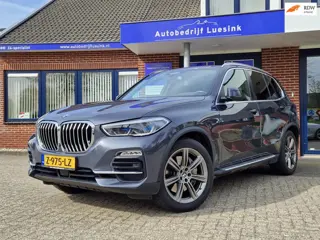 BMW X5 XDrive45e High Executive M H&K Panorama Laser El. Trekhaak HUD ACC Stuurverwarming Comfortsto