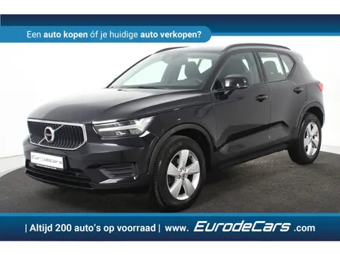 Volvo XC40 1.5 T2 Momentum Core *1ste Eigenaar*Navigatie*Camera*Carplay*