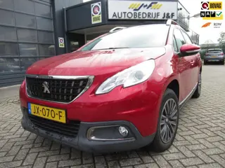 Peugeot 2008 1.2 PureTech Blue Lion / 1e Eig / NAV / PDC / PANO