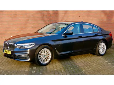 BMW 5-serie 530e iPerformance High Executive. luxe leder. camera. memory.