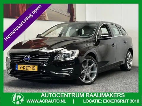 Volvo V60 2.4 D6 AWD PLUG- IN HYBRID SUMMUM NAVIGATIE CRUISE CONTROL CLIMATE CONTROL  LEDER STOELVER