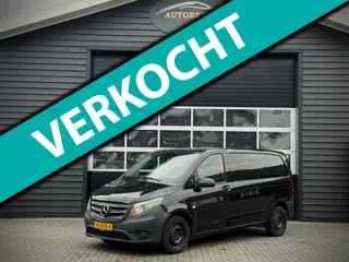 Mercedes-Benz Vito 111 CDI zwart trekhaak