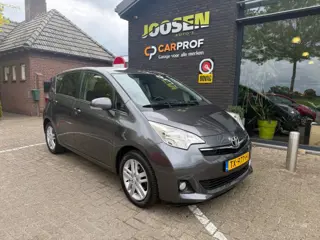 TOYOTA VERSO-S 1.3 VVT-I DYNAMIC