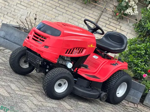 WOLF Zitmaaier gebruikte MTD zitgrasmaaier