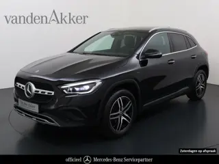 Mercedes-Benz GLA 250e Luxury // Panoramadak // Memory // MultiBeam LED // Carplay // Keyless // Aug