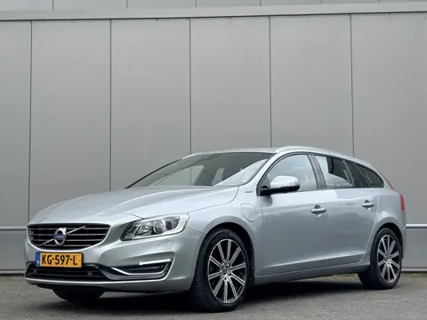 Volvo V60 2.4 D6 - automaat - airco - cruise - navi - nap!