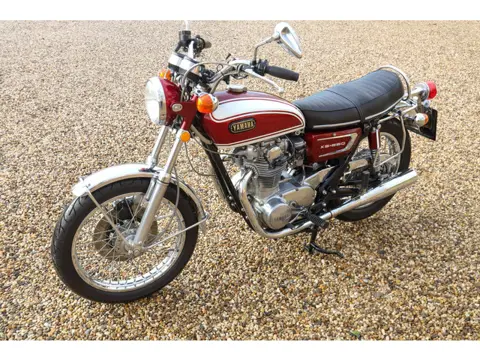 Yamaha XS650 "with roots in Indiana - USA" XS2—applauded and criticized by enthusiasts, Skillfully r