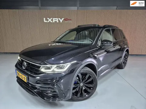 Volkswagen TIGUAN 1.4 TSI eHybrid R-Line Business+ | Navi | Clima | Pano | Camera | Stoelverwarming 