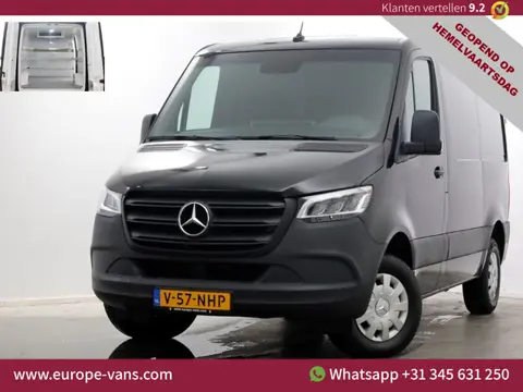 Mercedes-Benz Sprinter 316 CDI 163pk RWD L1H1 7G Automaat Koelwagen Trekhaak/LED/Camera 04-2021