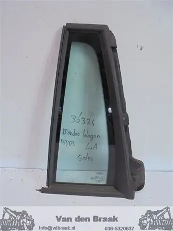 Ford Mondeo Wagon 2000-2007 Driehoeksraam links achter