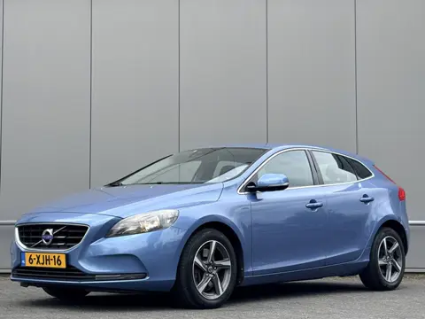 Volvo V40 2.0 D4 Momentum - navi - airco - cruise - nap!