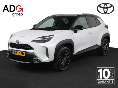 Toyota Yaris Cross 1.5 Hybrid Adventure | Panoramadak | Trekhaak | Stoel/Stuurverwarming | JBL Audio