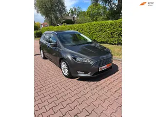 Ford Focus Wagon 1.0 Titanium NWE DISTRIEM!