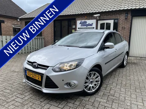 Ford Focus 1.6 TI-VCT Titanium Automaat Navigatie.
