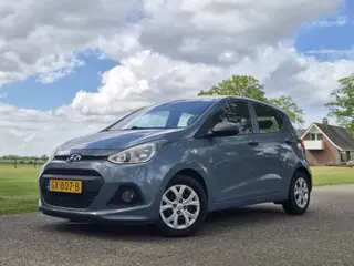 Hyundai i10 1.0i i-Motion (bj 2015)