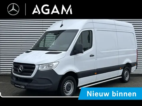 Mercedes-Benz Sprinter 317 CDI L2H2 Automaat Carplay Navigatie Camera 3500kg Trekgewicht