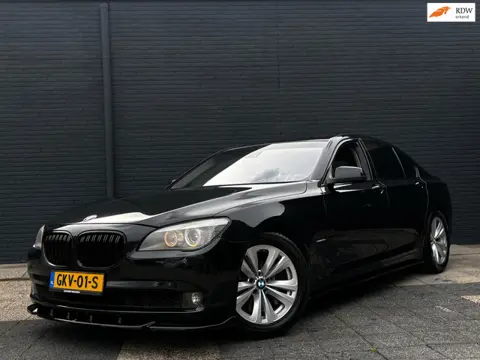 BMW 7-serie 750i M-Pakket | V8 | Schuifdak