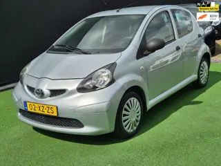 Toyota Aygo 1.0-12V nwe apk NAP!